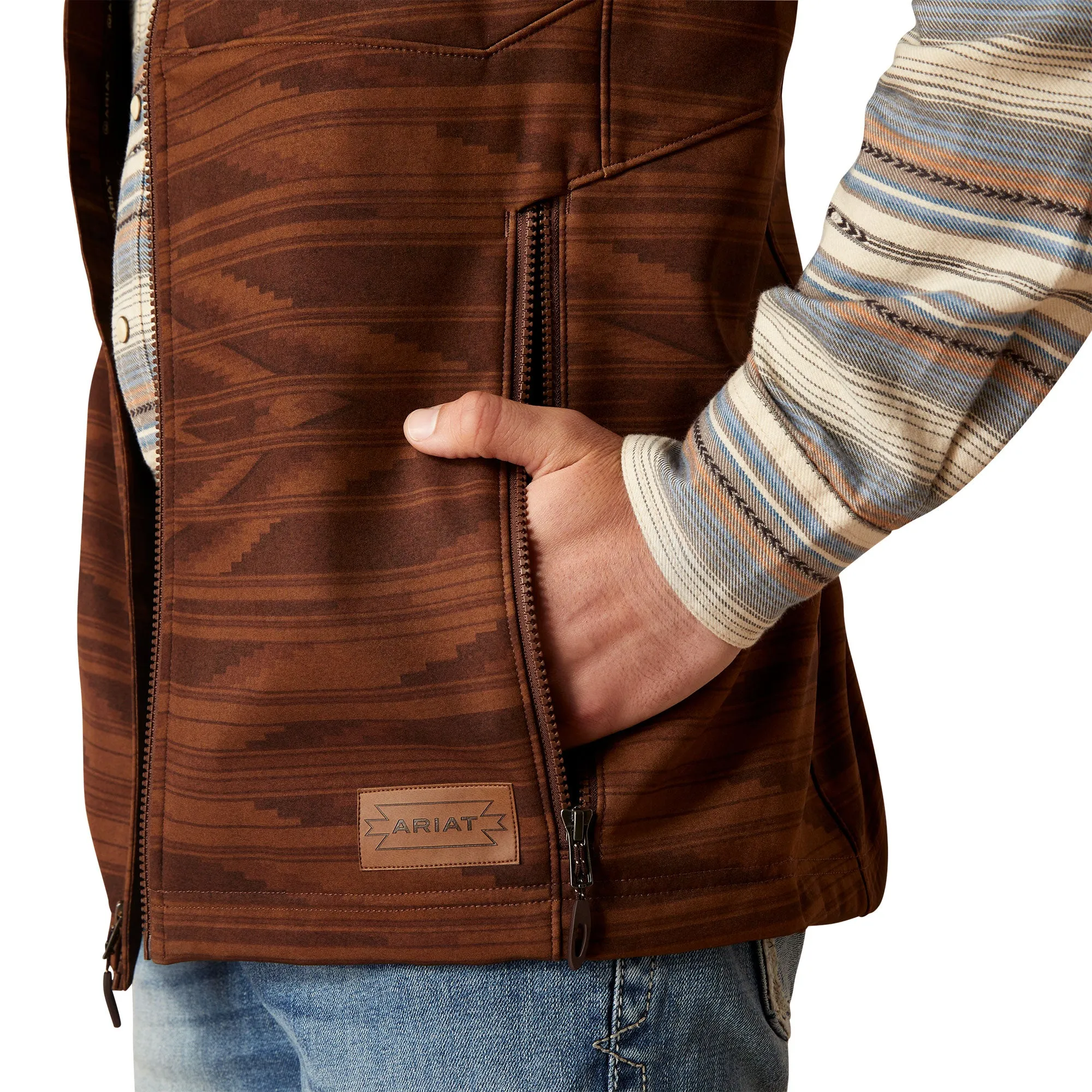 Ariat Men's Logo 2.0 Chimayo Shaved Chocolate Brown Vest 10046439