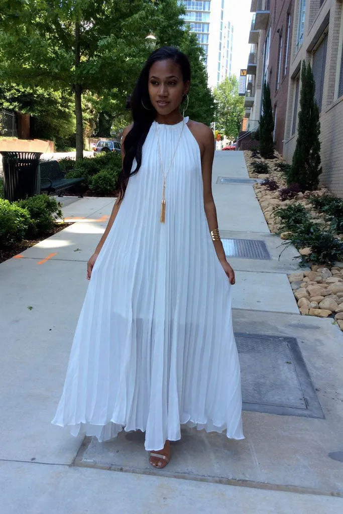 Bear Shoulder Pleated Loose Long Beach Party Dress