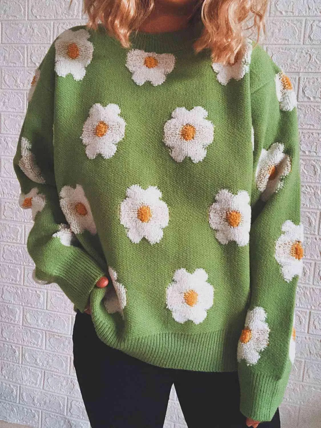 Charming Floral Long Sleeve Knit Sweater