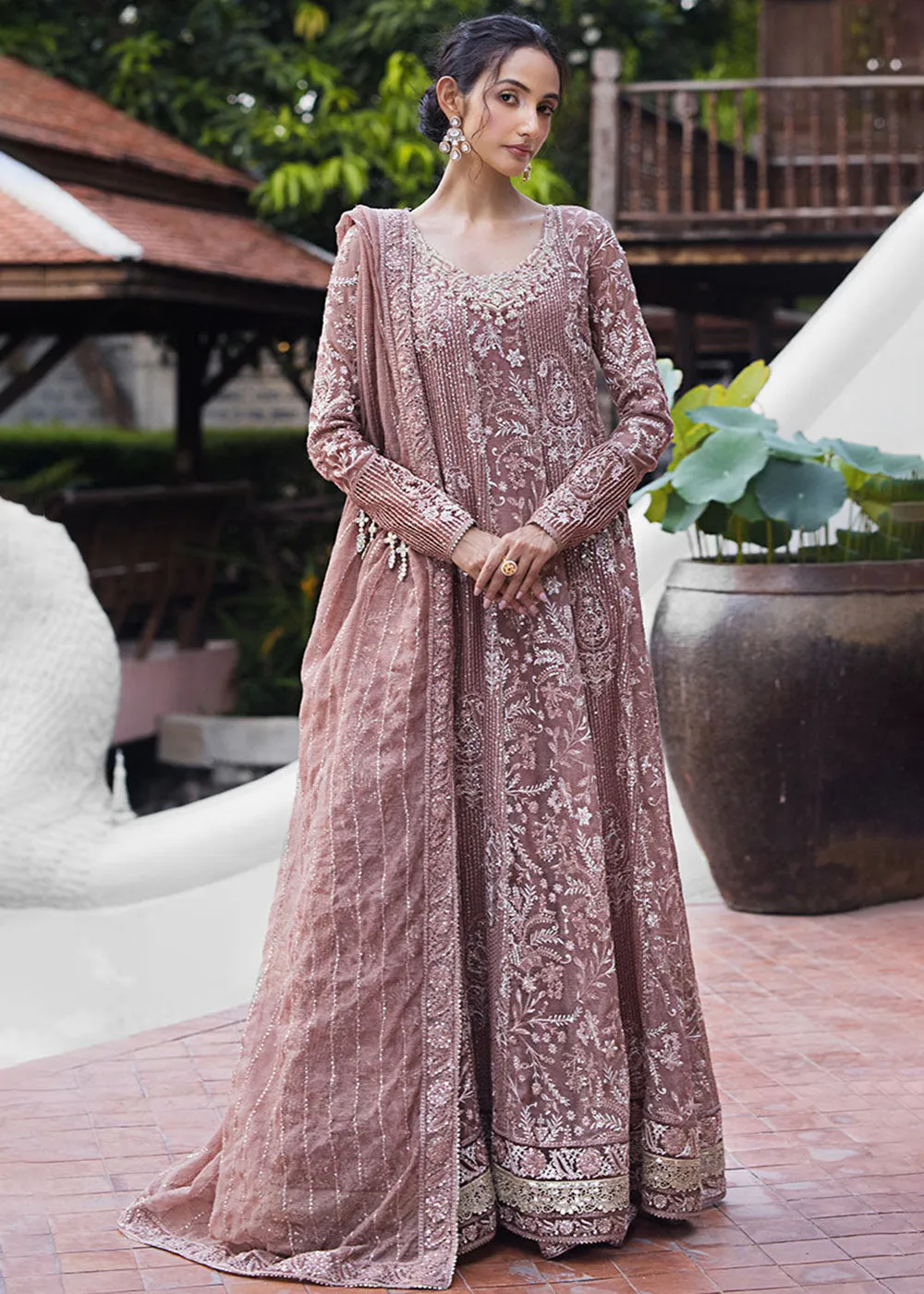 Roohi Luxury Formal Collection '24 by Mushq | VANIYA