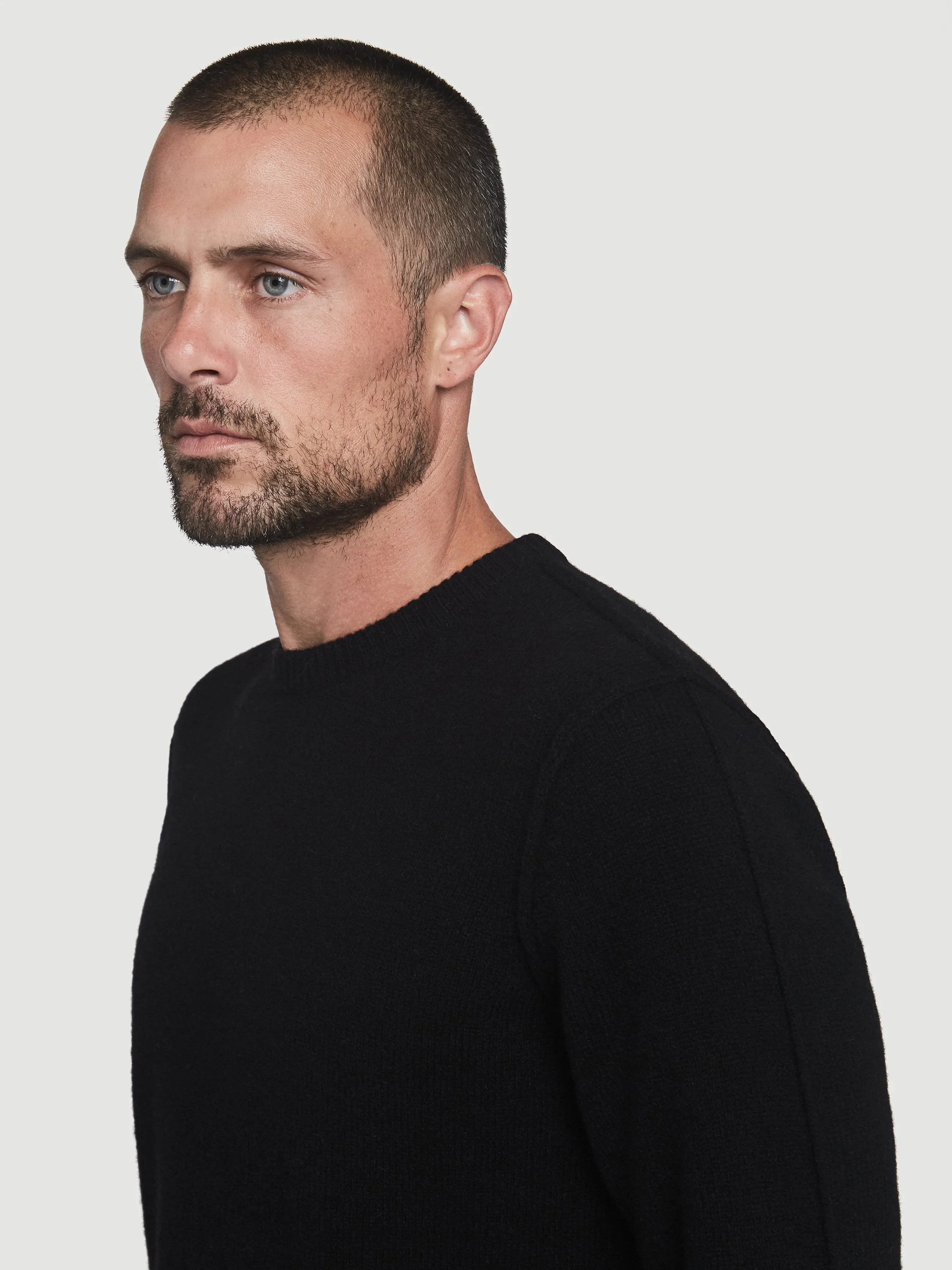 Sustainable Cashmere Seamed Crew -- Noir