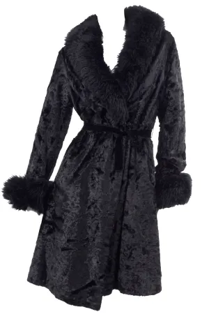 Vintage 1970s Rosewin Black Crushed Velvet Coat w Faux Fur Trim